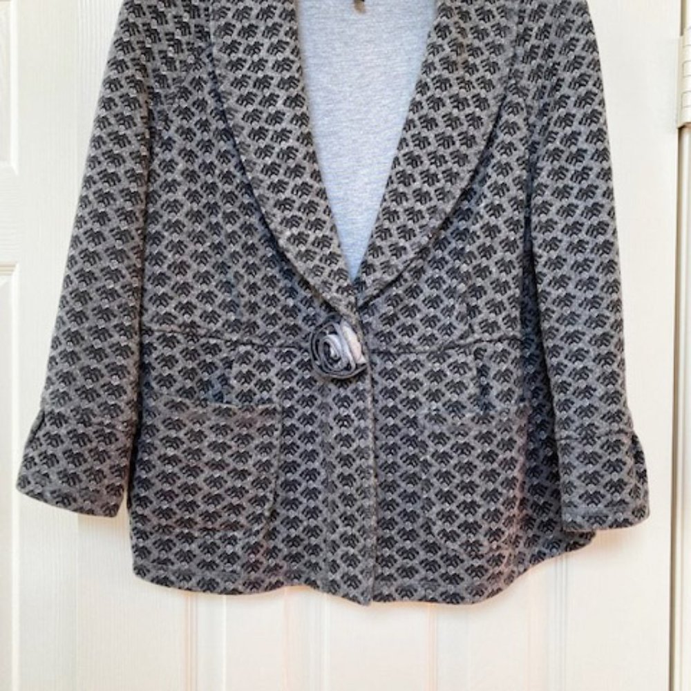 Ambition Grey-Black Print Knit Jacket size XL